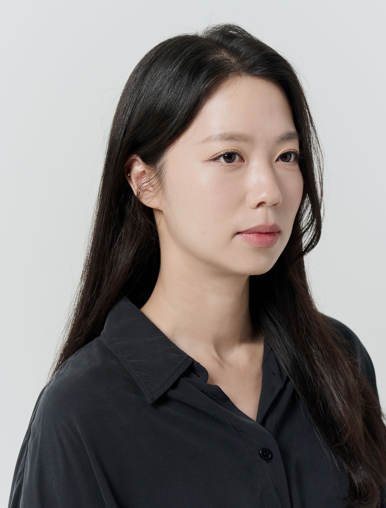 Hyunih Ji portrait image